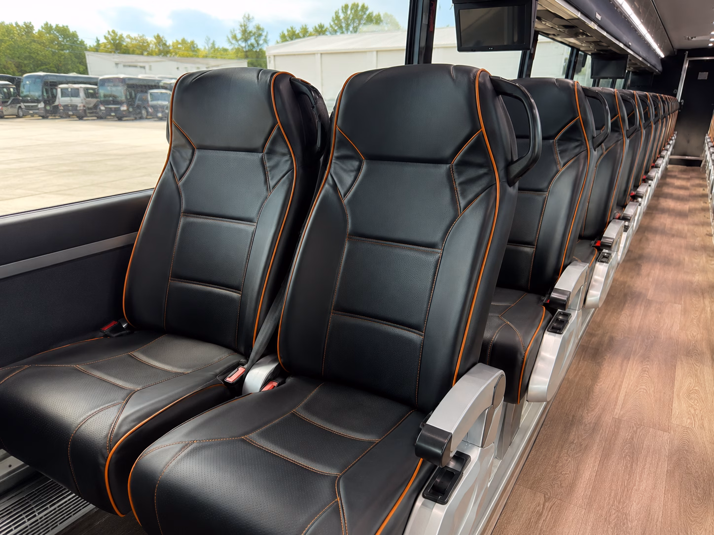 wine tour transportation to the temecula balloon wine festival and harvest season events